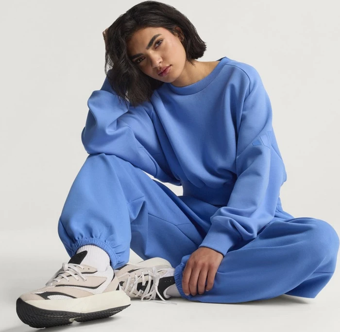 adidas Weiches Lux Loose Sweatshirt blue fusion (Damen)
