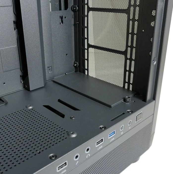 LC-Power Gaming 900B Lumaxx Gloom, Glasfenster