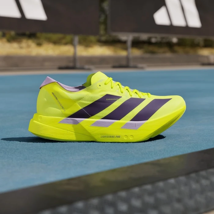 adidas Adizero Adios Pro 4 solar yellow/aurora plum/powder plum (Herren)