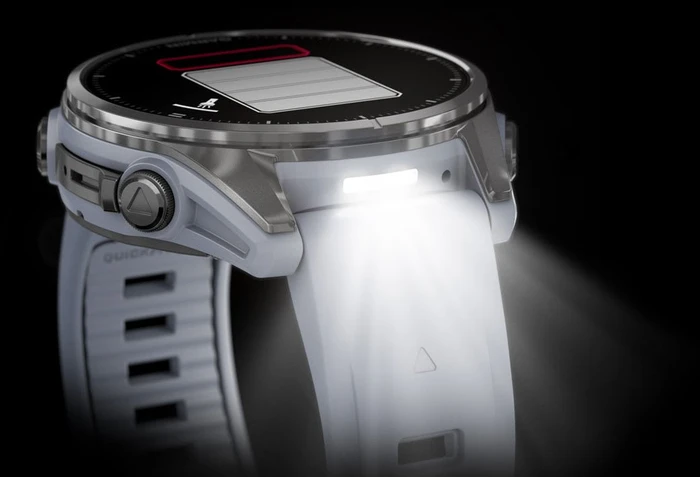 Garmin Fenix 8 43mm silver/whitestone