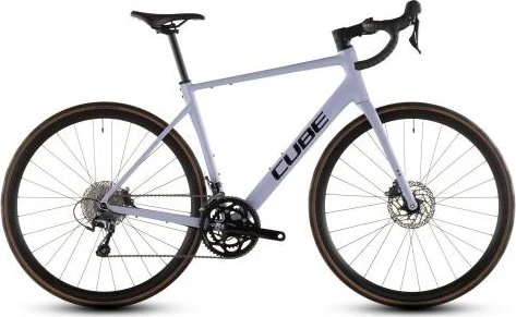 Cube Attain Race cyclamen'n'black Modell 2026
