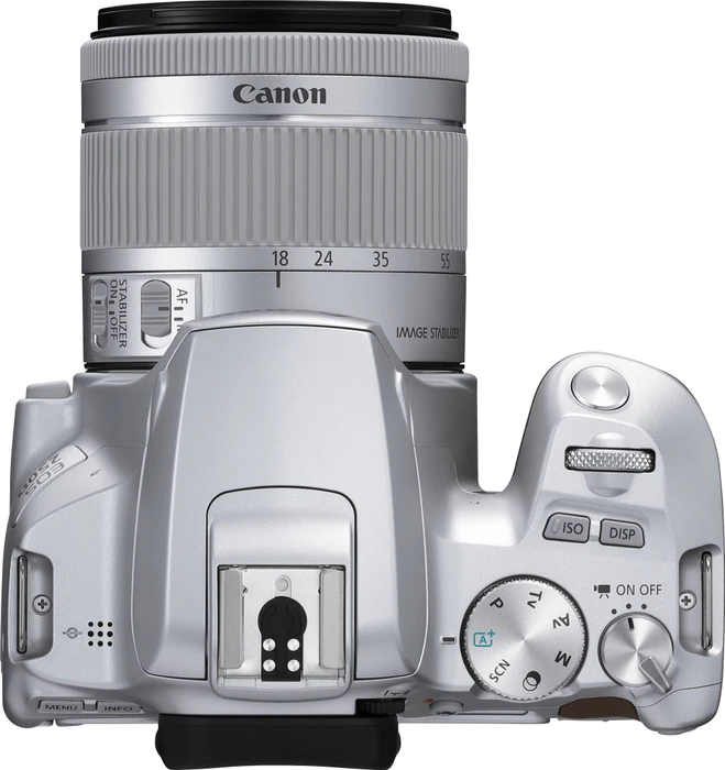 Canon EOS 250D silber mit Objektiv EF-S 18-55mm 4.0-5.6