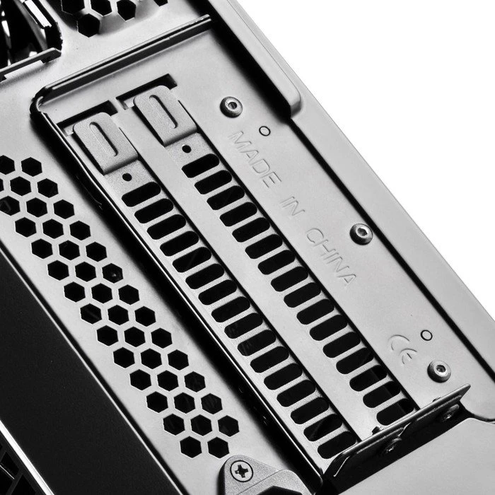 SilverStone Raven Z-E RVZ01-E, Mini-ITX