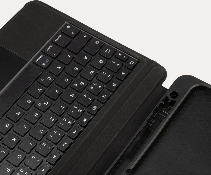 Tucano Tasto Case für iPad 10.9" mit Tastatur und Trackpad, schwarz