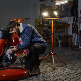 Osram Ledvance Worklight Tripod LED 2x 30W Elektro-Baustrahler