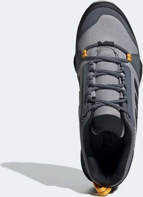 adidas Terrex AX3 light granite/core black/activ gold (Herren)