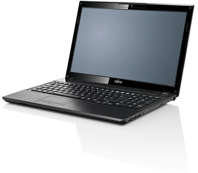 Fujitsu Lifebook AH532