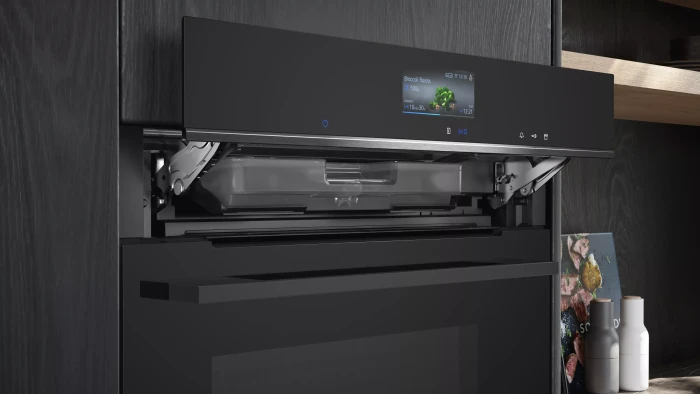 Siemens iQ700 HS736G1B2 Dampfbackofen