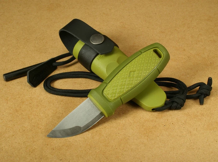 Morakniv Eldris Messer mit Feuerstarter-Kit