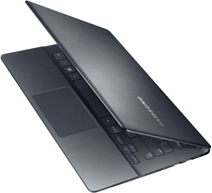 Samsung ATIV Book 7 - 730U3E, schwarz, Core i7-3537U, 4GB RAM, 256GB SSD, Radeon HD 8570M, DE