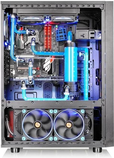 Thermaltake Core X71 Tempered Glass Edition, Glasfenster