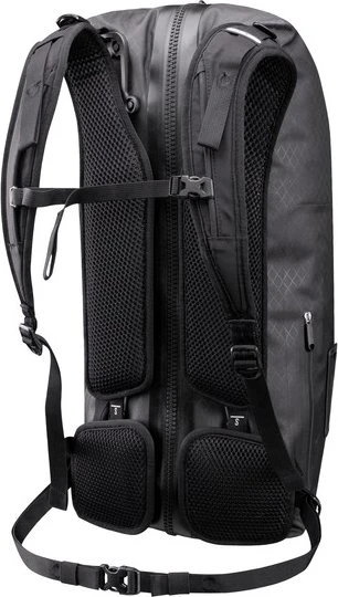 Ortlieb Atrack Metrosphere black embossed