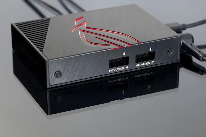 ASUS ROG Aura Terminal