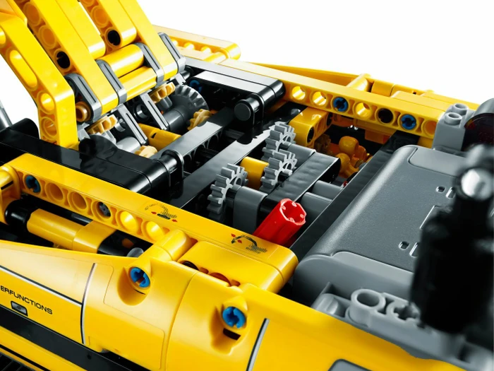 LEGO Technic - Motorisierter Raupenbagger