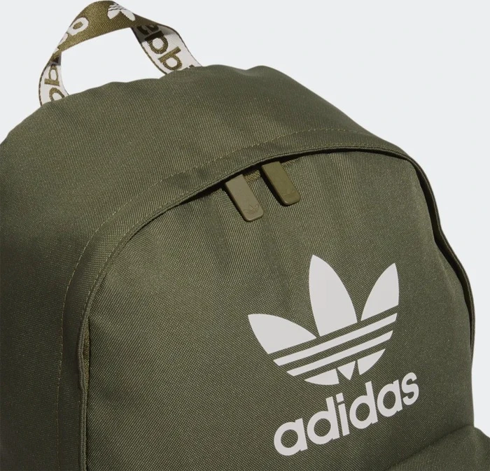 adidas Adicolor focus olive