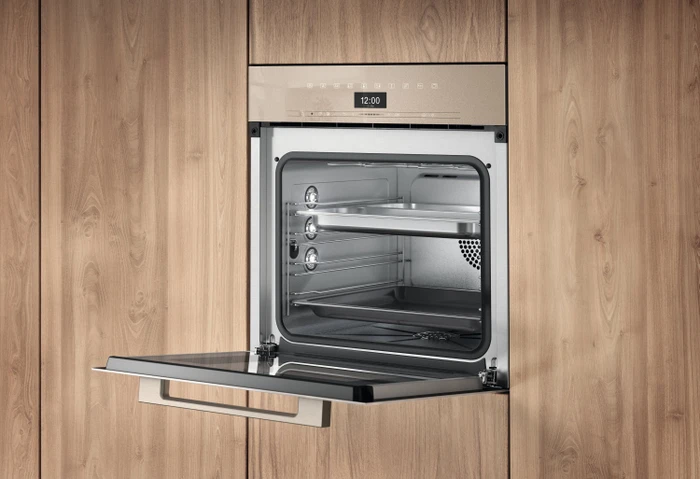 Miele DGC7460HC Pro Dampfbackofen pearlbeige