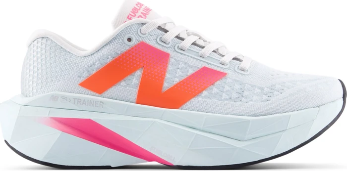 New Balance FuelCell SuperComp Trainer v3 glint blue/daybreak (Damen)