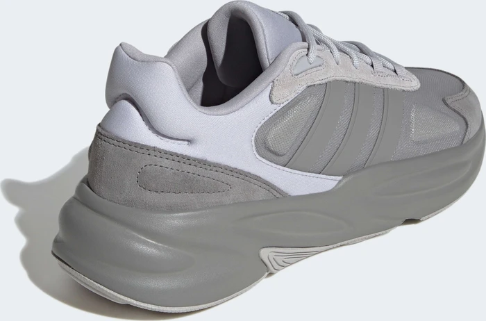 adidas Ozelle Cloudfoam silver metallic/charcoal solid grey/grey two