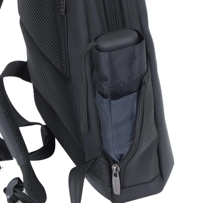 RivaCase Narita 8125 Laptop Rucksack 14", schwarz