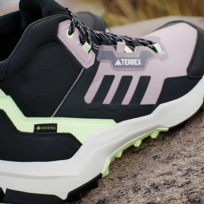 adidas Terrex AX4 Mid GTX preloved fig/grey three/green spark (Damen)
