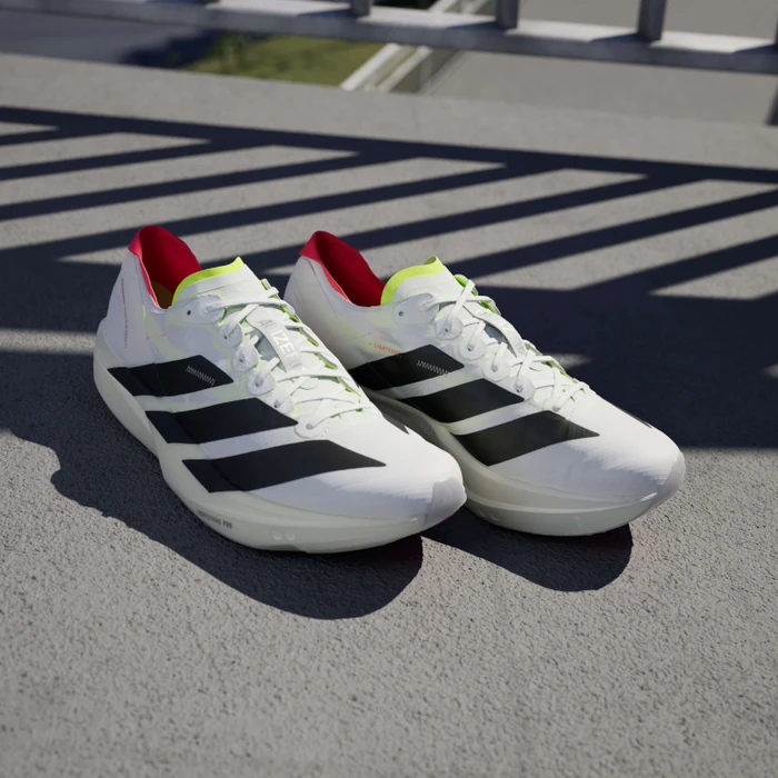 adidas Adizero Takumi Sen 11 cloud white/core black/lucid red (Herren)