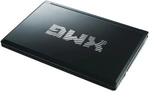 Schenker XMG A501-5AV, Core i5-2450M, 8GB RAM, 750GB HDD, GeForce GT 555M, DE