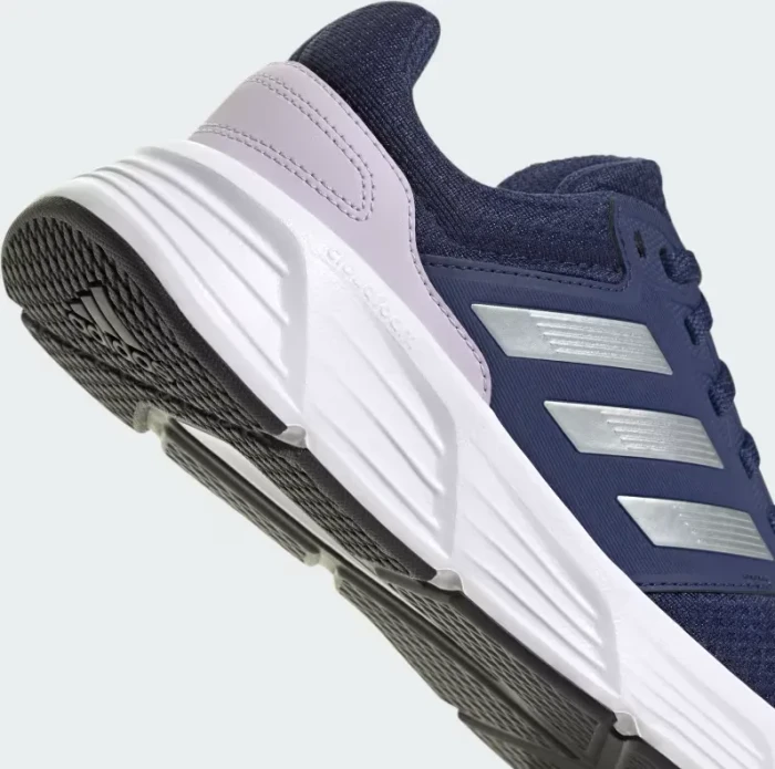 adidas Galaxy 6 dark blue/silver metallic/silver dawn (Damen)
