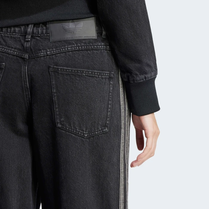 adidas Adicolor Denim 3-Streifen Jeans true black denim (Damen)