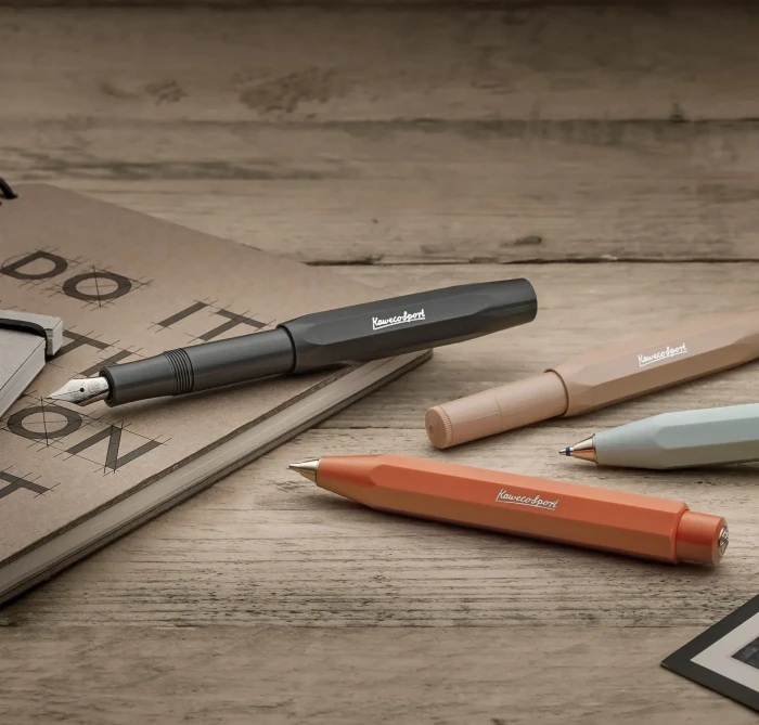 Kaweco Skyline Sport pink, rechte Hand, extra breit