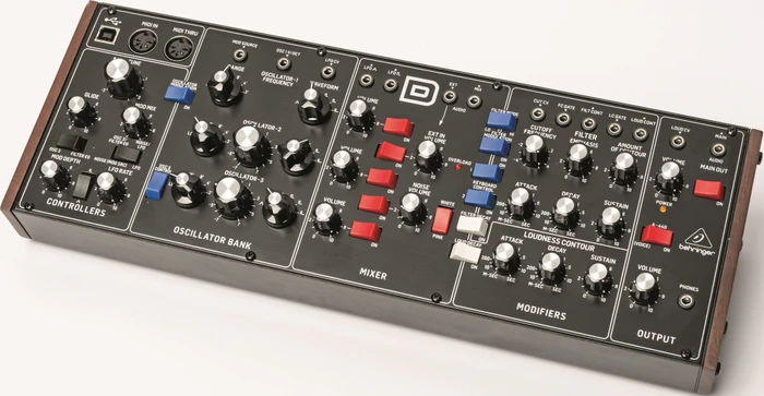 Behringer Model D