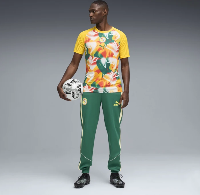 Puma FIFA WM 2026 Senegal Aufwärmtrikot kurzarm pele yellow/wild green (Herren)