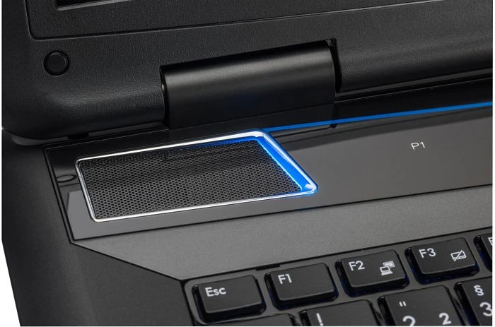 Medion Erazer X7827, Core i7-4700MQ, 16GB RAM, 128GB SSD, 1TB HDD, GeForce GTX 780M, DE