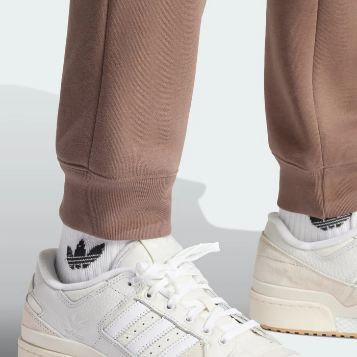 adidas Trefoil Essentials Trainingshose lang earth strata (Herren)