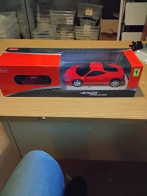Jamara Ferrari 458 Italia 1:24