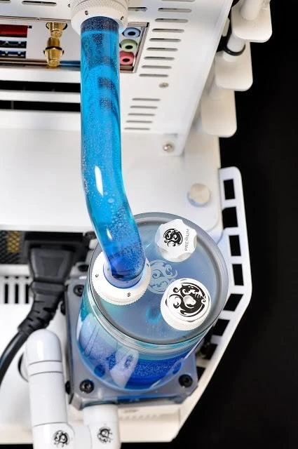Lian Li PC-Y6 Odyssey Yacht weiß, Mini-ITX