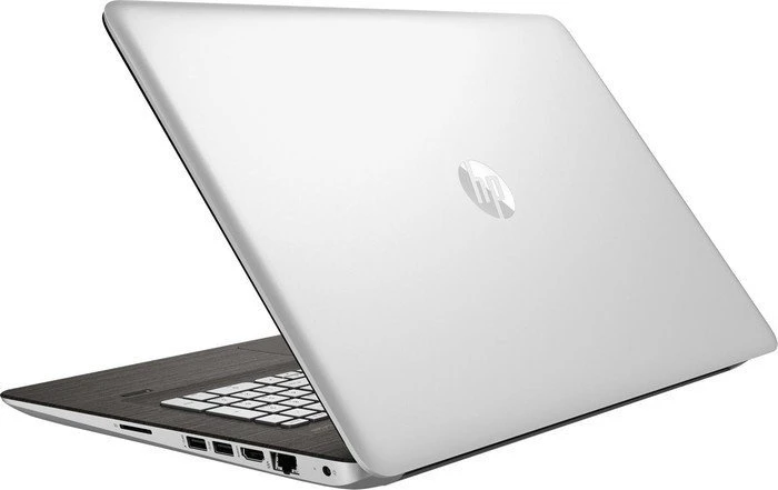 HP Envy 17-n100ng, Core i7-6500U, 8GB RAM, 1TB HDD, GeForce 940M, DE