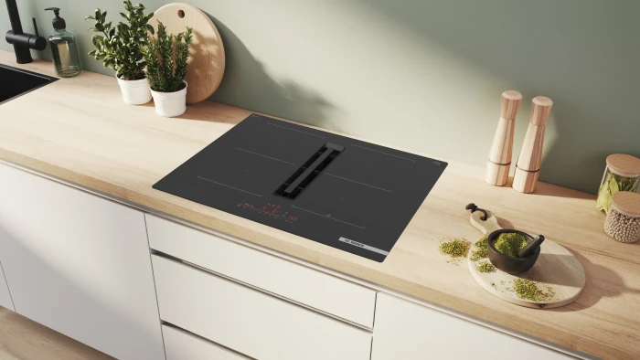 Bosch Serie 6 PVQ711H26E Induktionskochfeld mit Kochfeldabzug autark