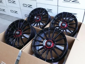 OZ Superturismo Evoluzione 8.5x20 5/112 ET30 (verschiedene Farben)