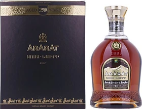 Ararat Nairi 20 Years Old       700ml