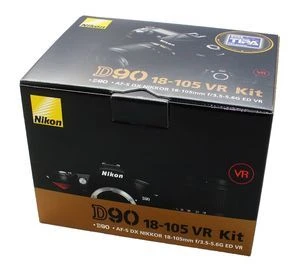 Nikon D90 mit Objektiv AF-S DX 18-105mm 3.5-5.6 G ED VR Fatbox