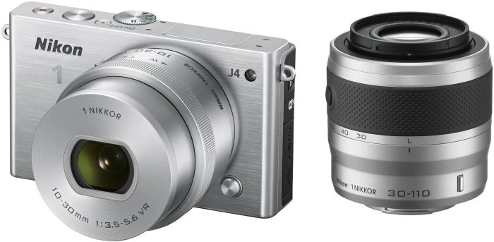 Nikon 1 J4 silber mit Objektiv 1 NIKKOR 10-30mm 3.5-5.6 PD-Zoom VR und 1 NIKKOR 30-110mm 3.8-5.6 VR