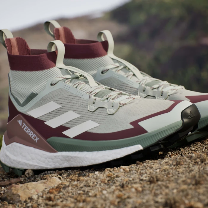 adidas Terrex Free Hiker 2.0 linen green/off white/burgundy (Damen)