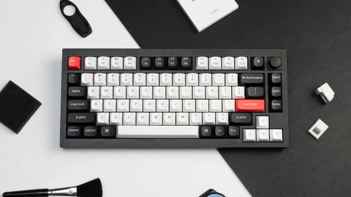 Keychron Q1 HE, Carbon Black, 75%, PBT, LEDs RGB, Gateron 2.0 Magnetic Nebula, USB/Bluetooth, US