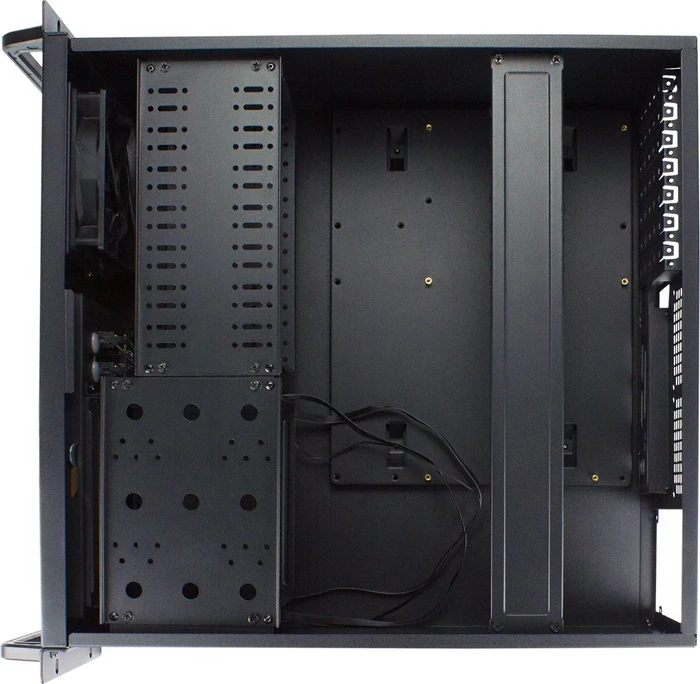 Fantec SG-4700, schwarz, 4HE, ATX