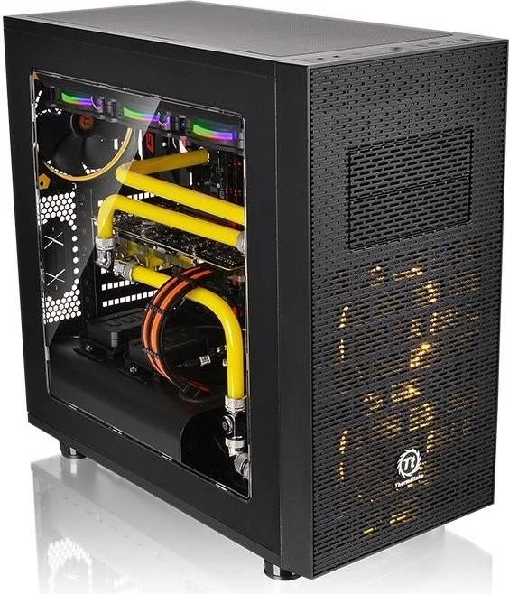 Thermaltake Core X31, Acrylfenster