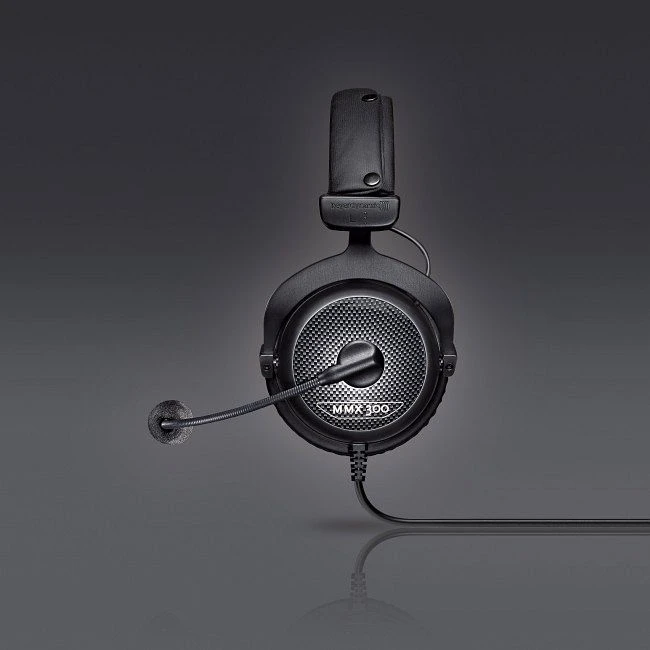 beyerdynamic MMX 300