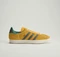 adidas Gazelle bold gold/none/pure ruby (Herren) Vorschaubild