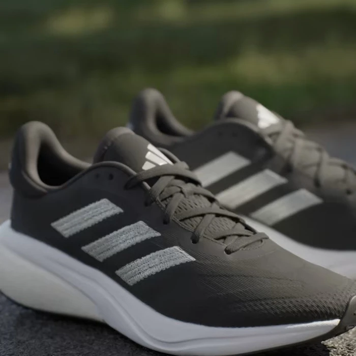 adidas Supernova 3 core black/wonder silver/cloud white (Damen)