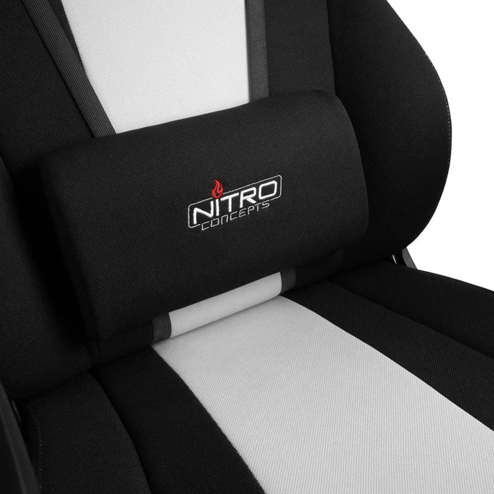 Nitro Concepts E250 Gamingstuhl, schwarz/weiß