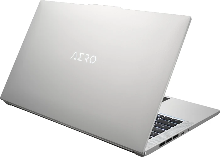 GIGABYTE AERO 17 XE5-73UK738HP, Core i7-12700H, 16GB RAM, 2TB SSD, GeForce RTX 3070 Ti, UK